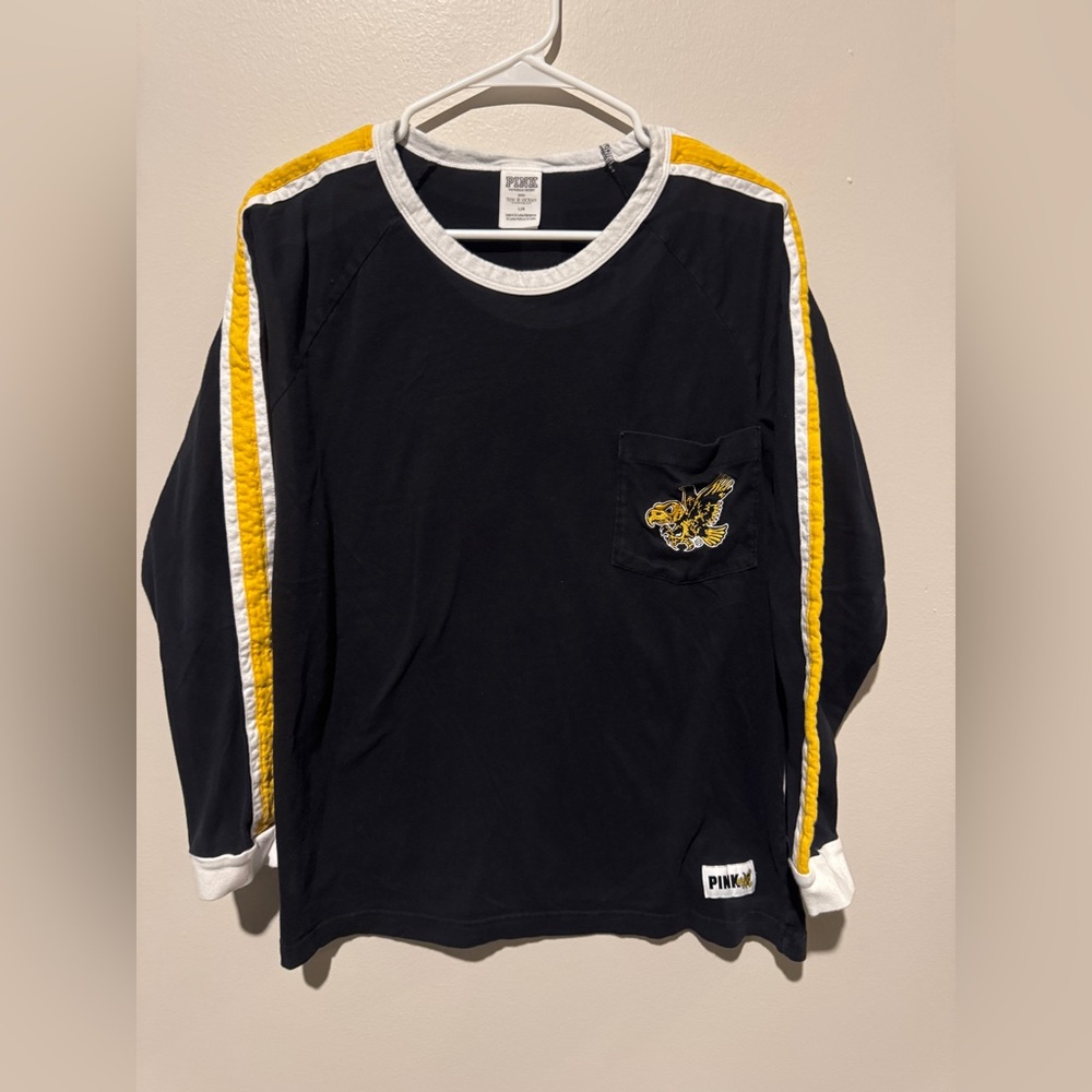 PINK Victoria's Secret Woman’s Iowa Hawkeye Long Sleeve Tee